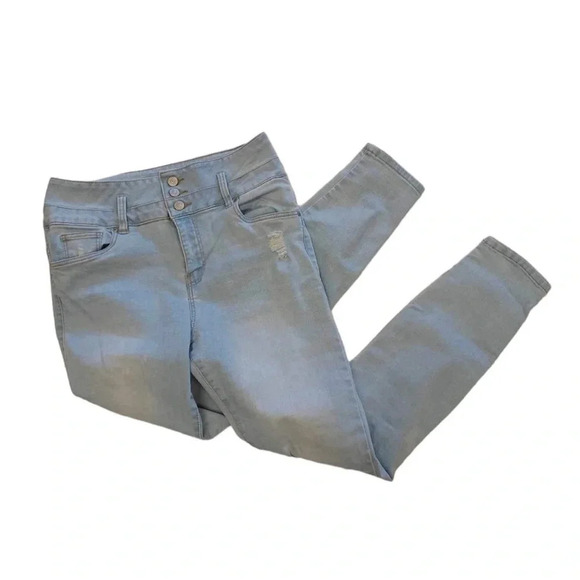 Refuge Ibiza High Rise Light Wash Skinny  Jeans Size 7 - Picture 6 of 12